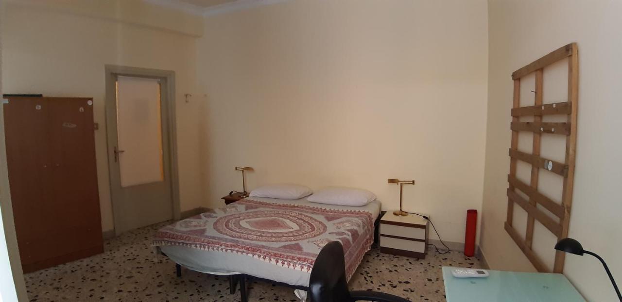 Stanza Privata In Appartamento Per Smart Working, Digital Nomads O Coliving Палермо Екстер'єр фото